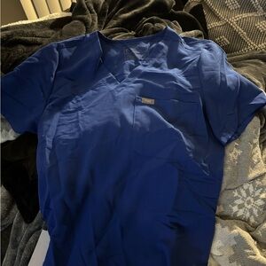 Catarina One-Pocket Scrub Top royal blue  Figs